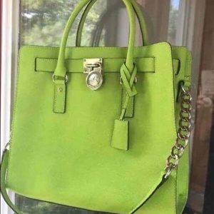💚 MICHAEL KORS PURSE - Like NEW